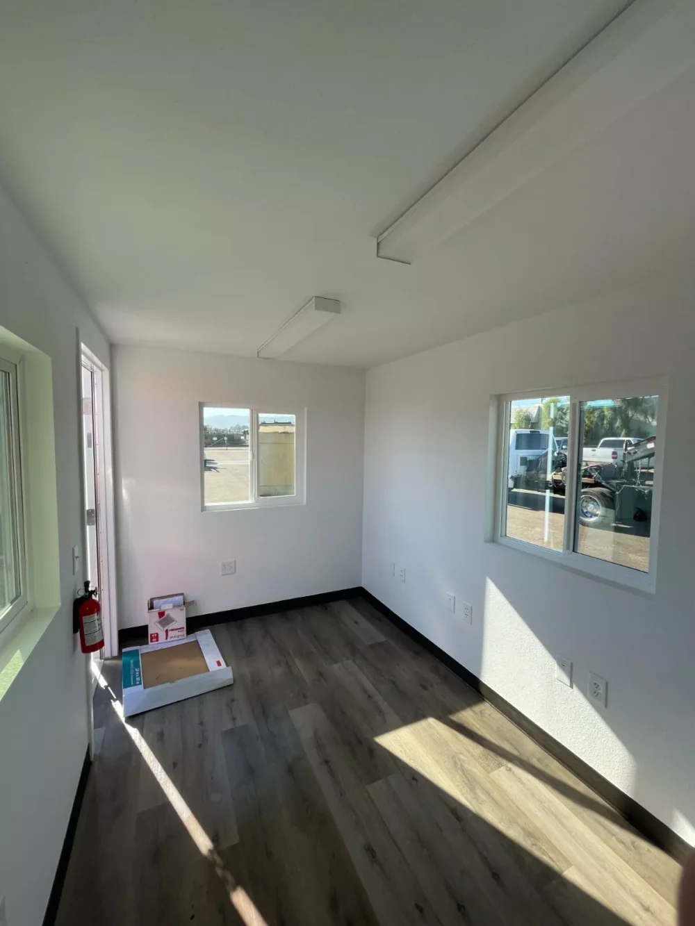 20 foot office refurbished shipping container