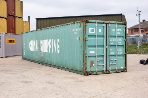 38018060_1977174859043153_6871320483820732416_n-1536x1024 40FT Preloved Shipping Container – Wind & Watertight