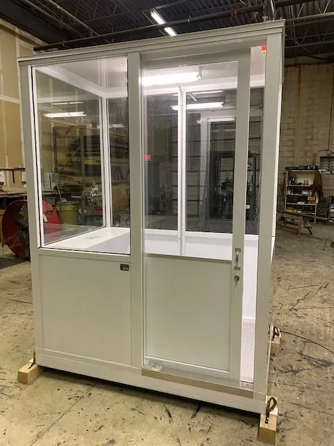46ECONOW-ext1-rotated-2.webp Guard Shack 4 x 6 ECONO White
