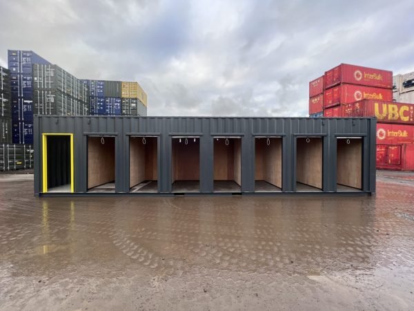 471451191_921472506629666_8664620200275321050_n-1536x1152 40ft High Cube Multi-Store Container – 7-Bay Self Storage Unit