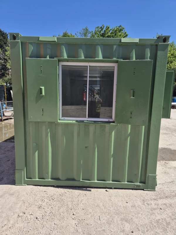 s-l1600-4-79 20 x 8 AV Open plan office green