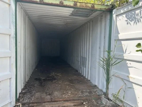 s-l1600-7-16 Used 20 Shipping & Storage Containers – 8 Units Available