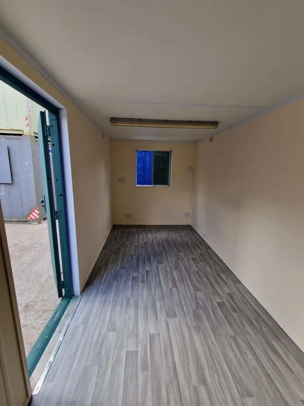 20FT X 8FT ANTI VANDAL OFFICE CANTEEN